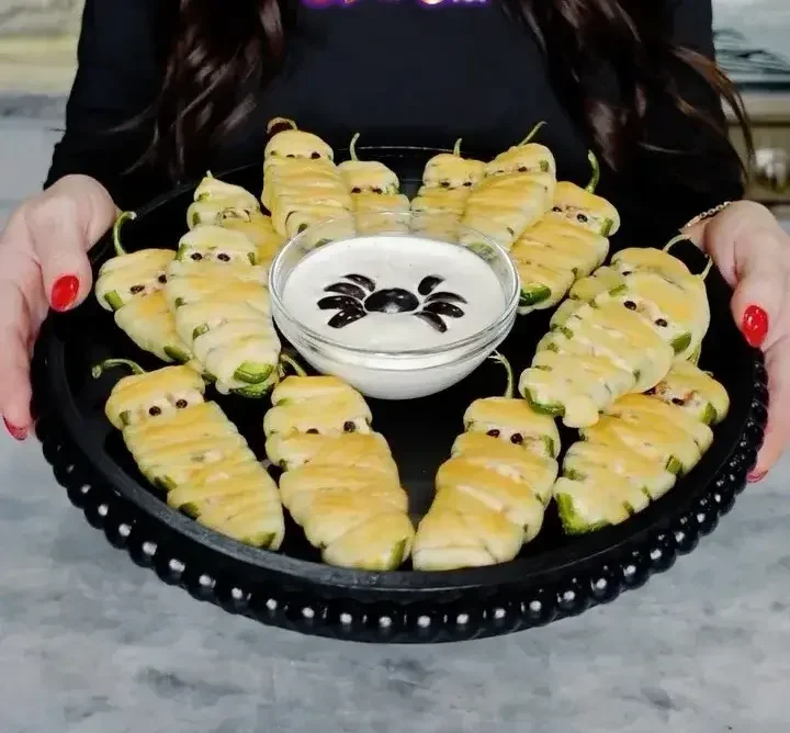 Jalapeno Popper Mummies
