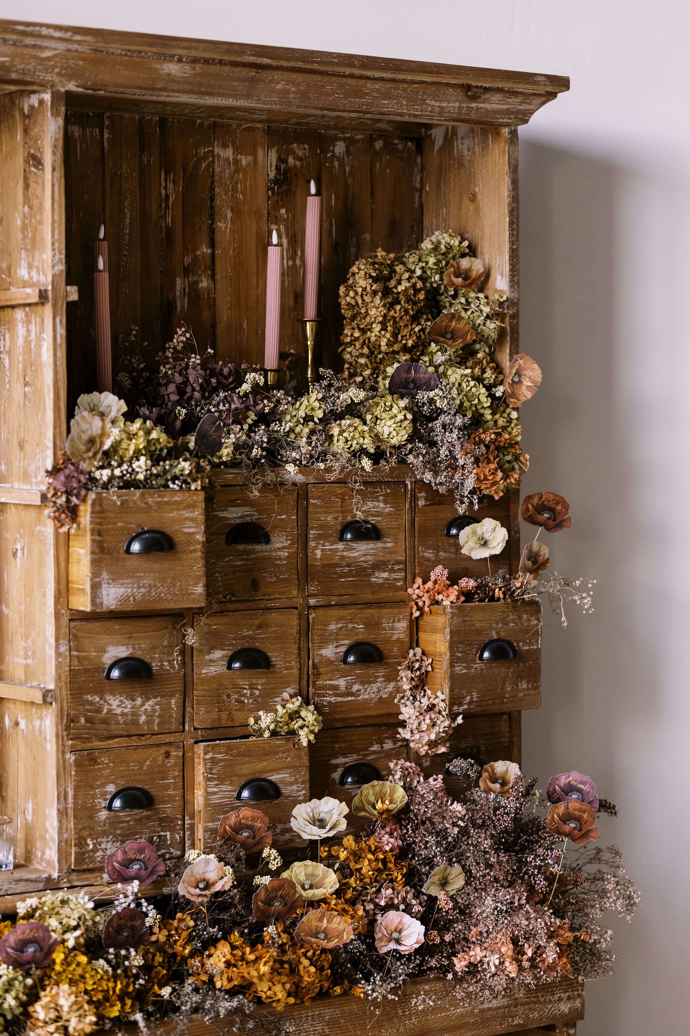 Floral and event design by Vine and Oak | Calligraphy by Maiden September, Marie Coleman-Johns