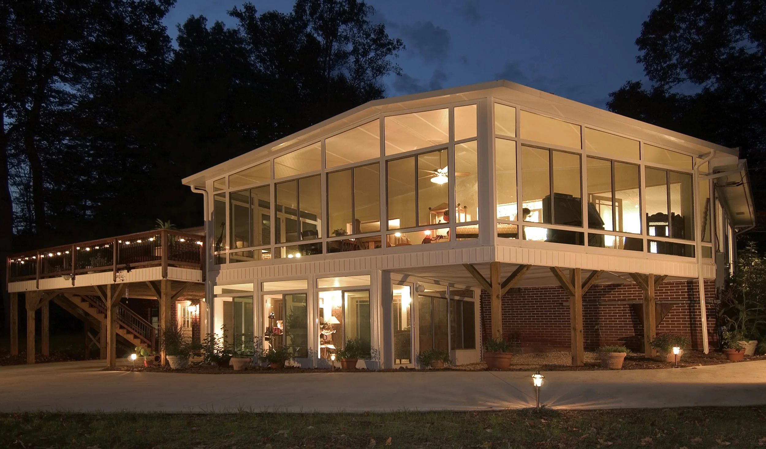 Nakielski Construction and Services_Sunroom.jpg