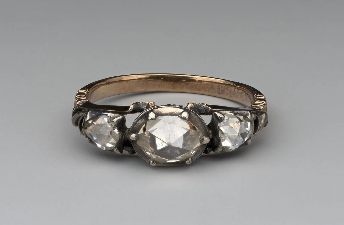 Why Georgian Jewelers Put Foil Behind Their Gemstones