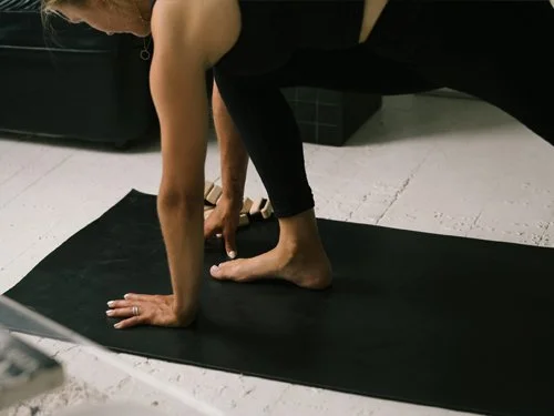 Foundation Flow – Back to Basics&nbsp;(mit Veronique)