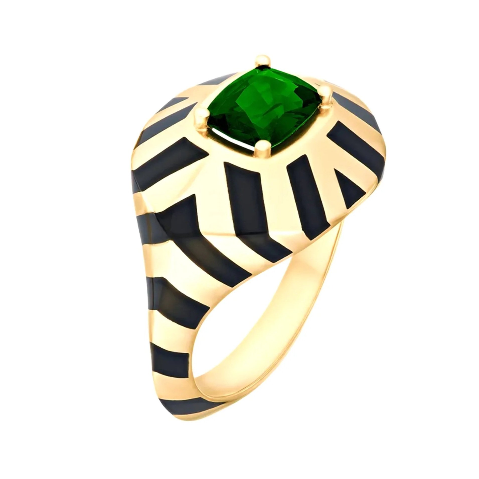 AC_HIGH+MEMPHIS+TSAVORITE+RING_SIDE.jpg