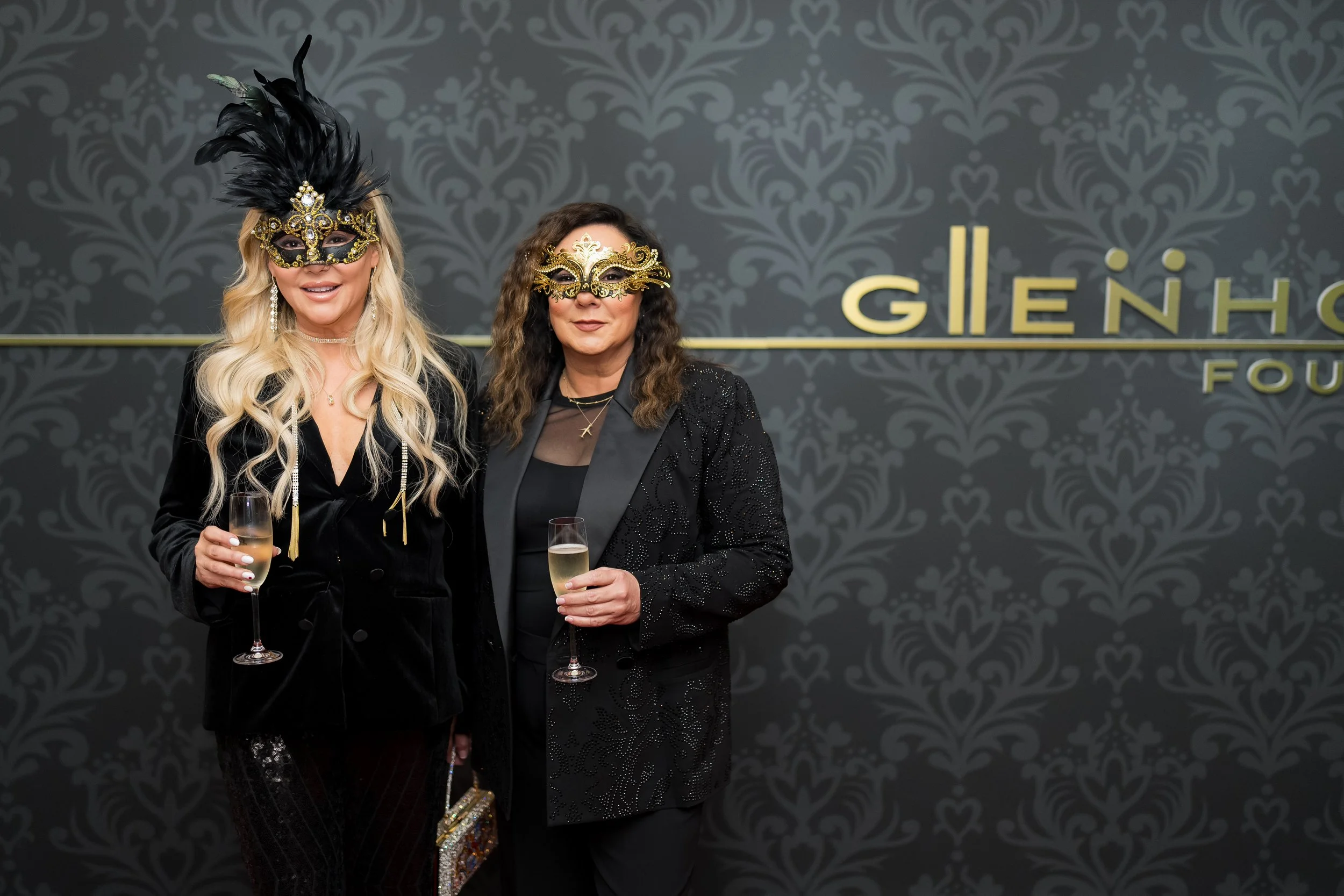 Lushra-Charity-Masquerade-Glenhouse-Foundation-Dallas-TX101.jpg
