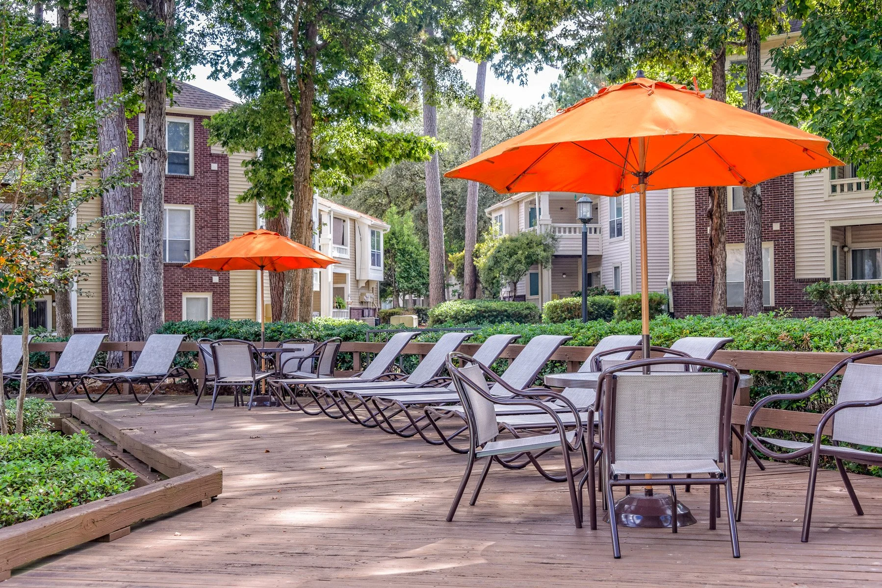 Waverly Place Pool Grounds.jpg