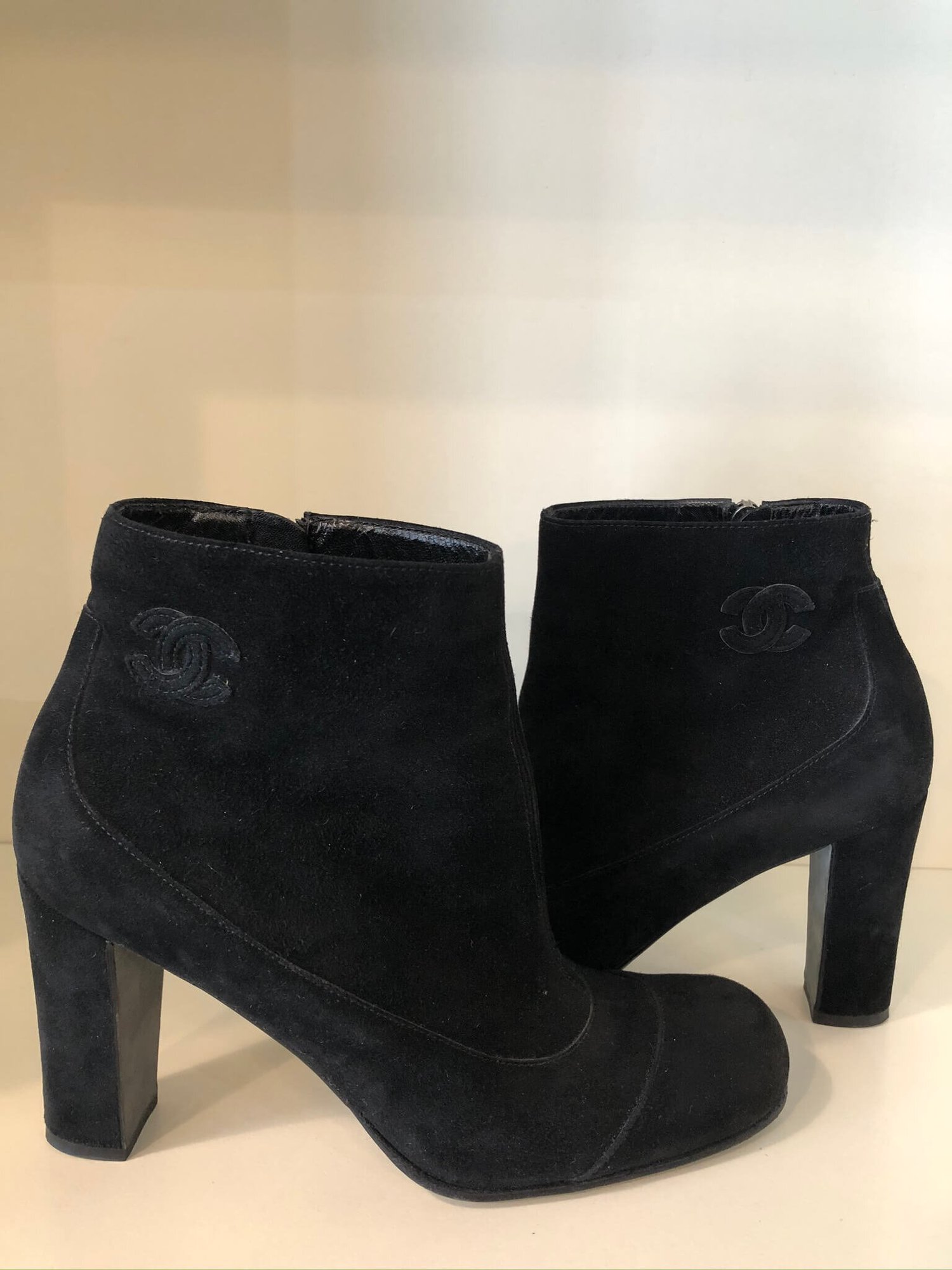 CHANEL Leather CC Logo Ankle Boots Black