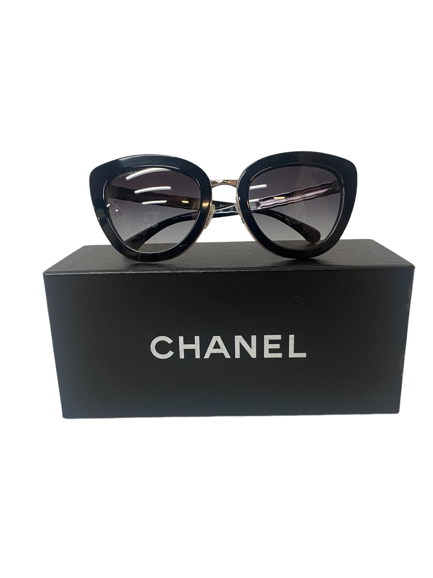 CHANEL, Accessories, Rare Chanel Pearl Cat Eye Sunglasses Black White