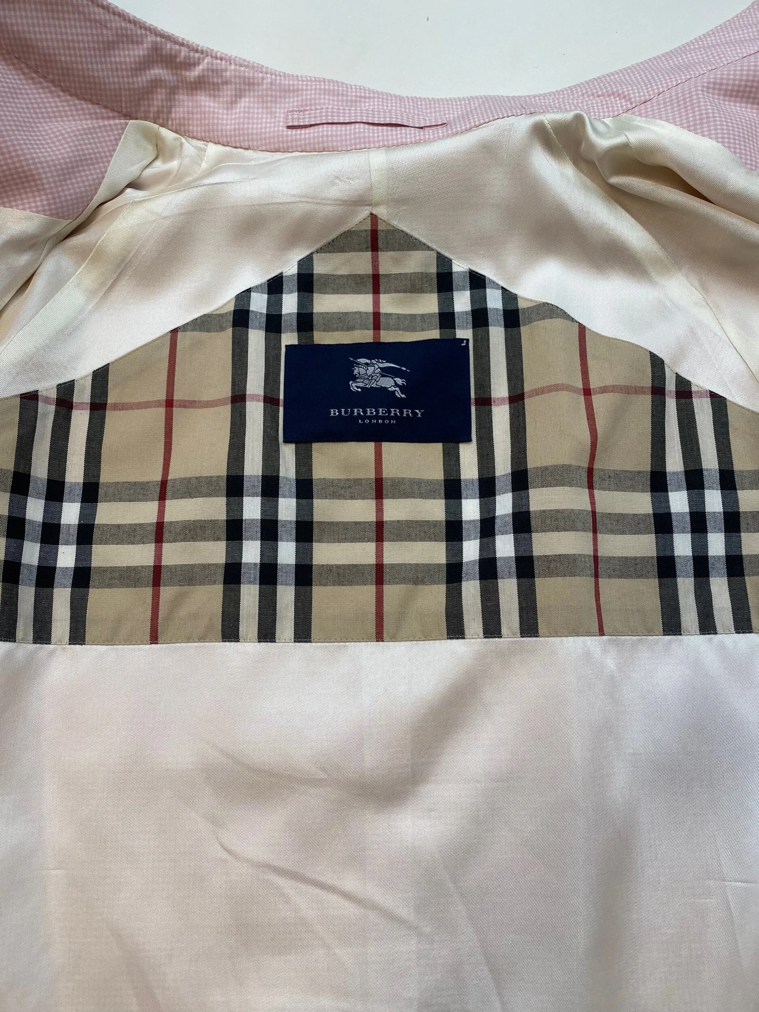 BURBERRY Coat Vicki s Secret