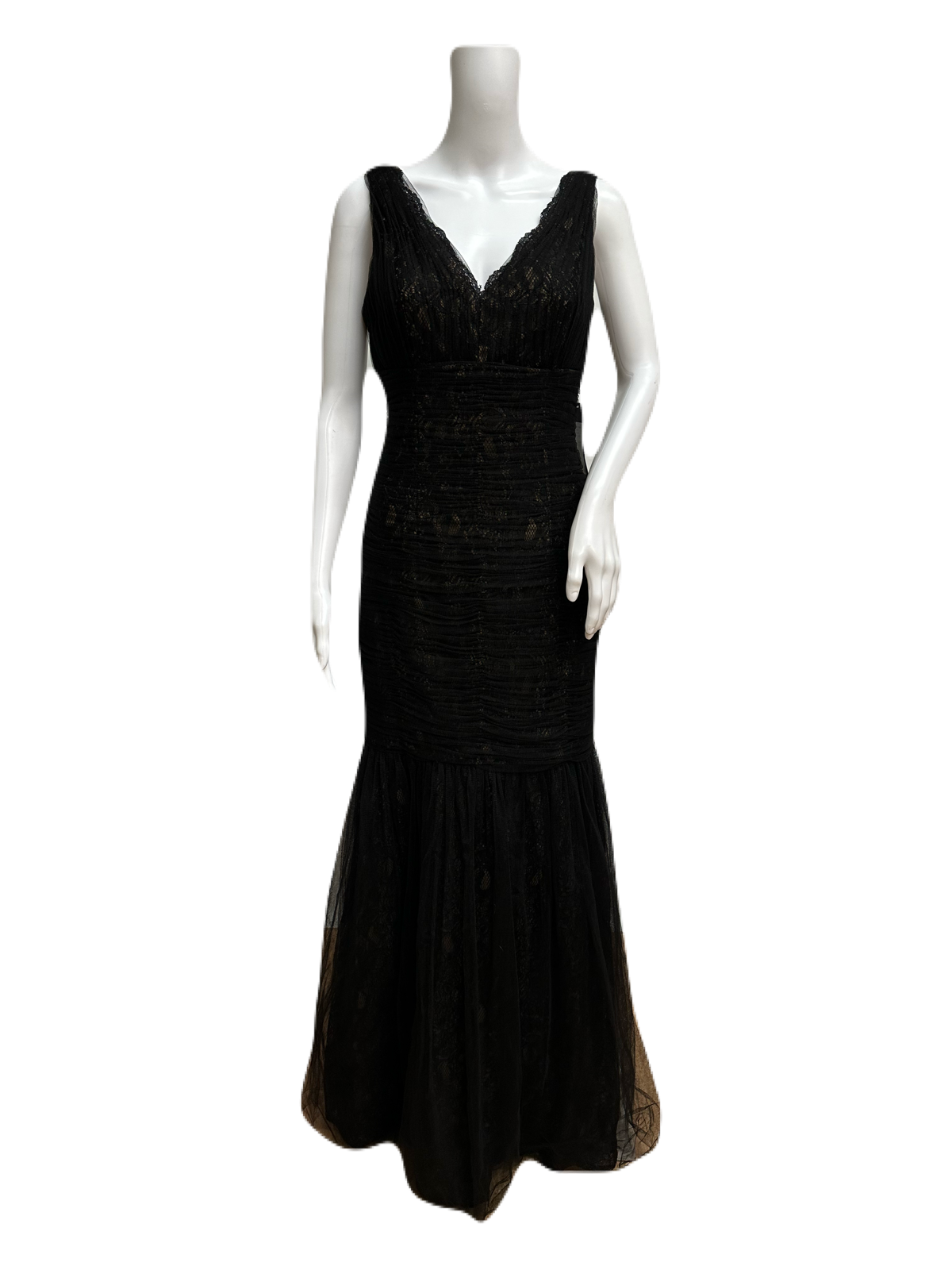 MONIIQUE LHUILLER Gown