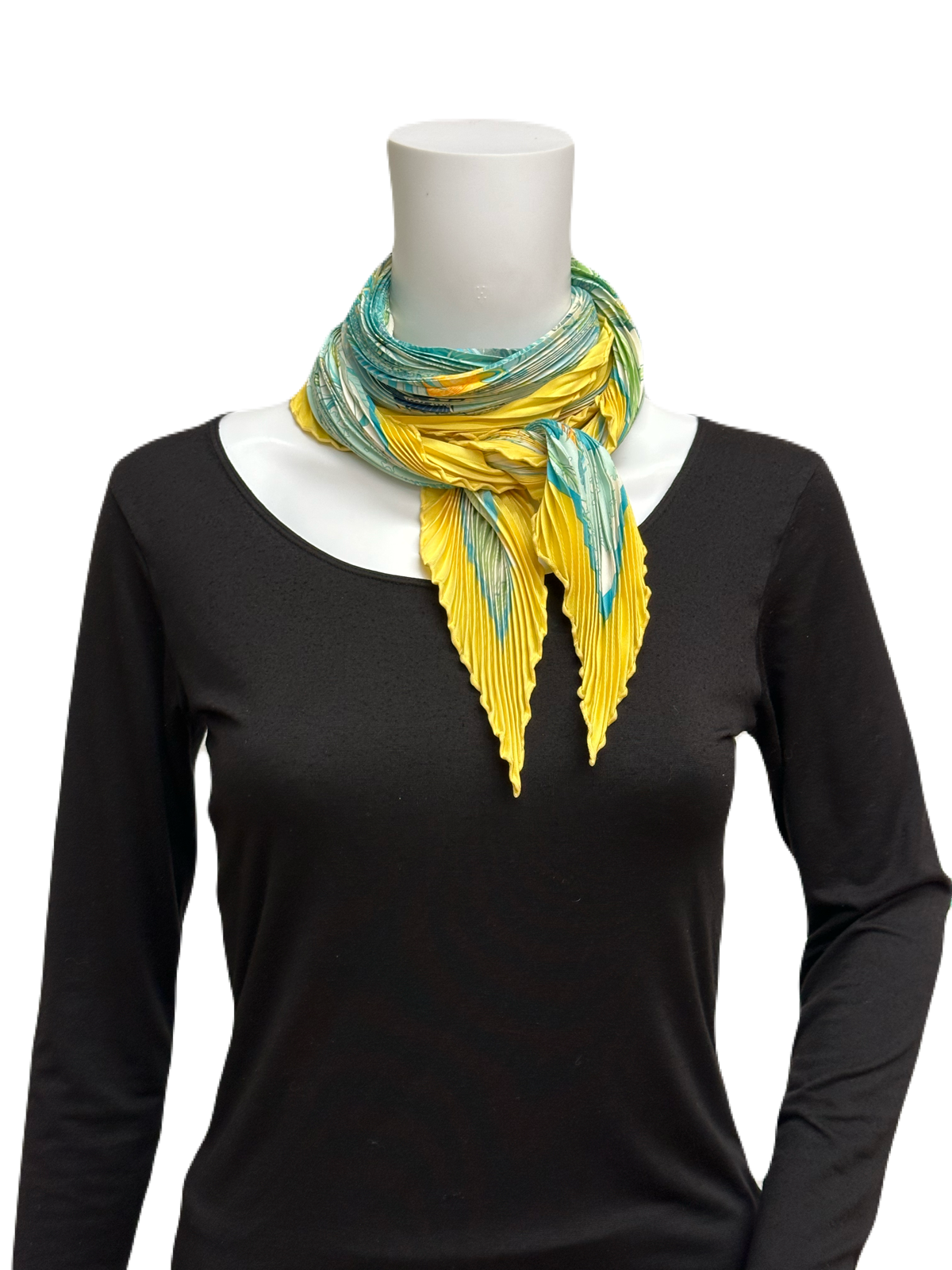 HERMES Pisse Pleated Paperoles Scarf