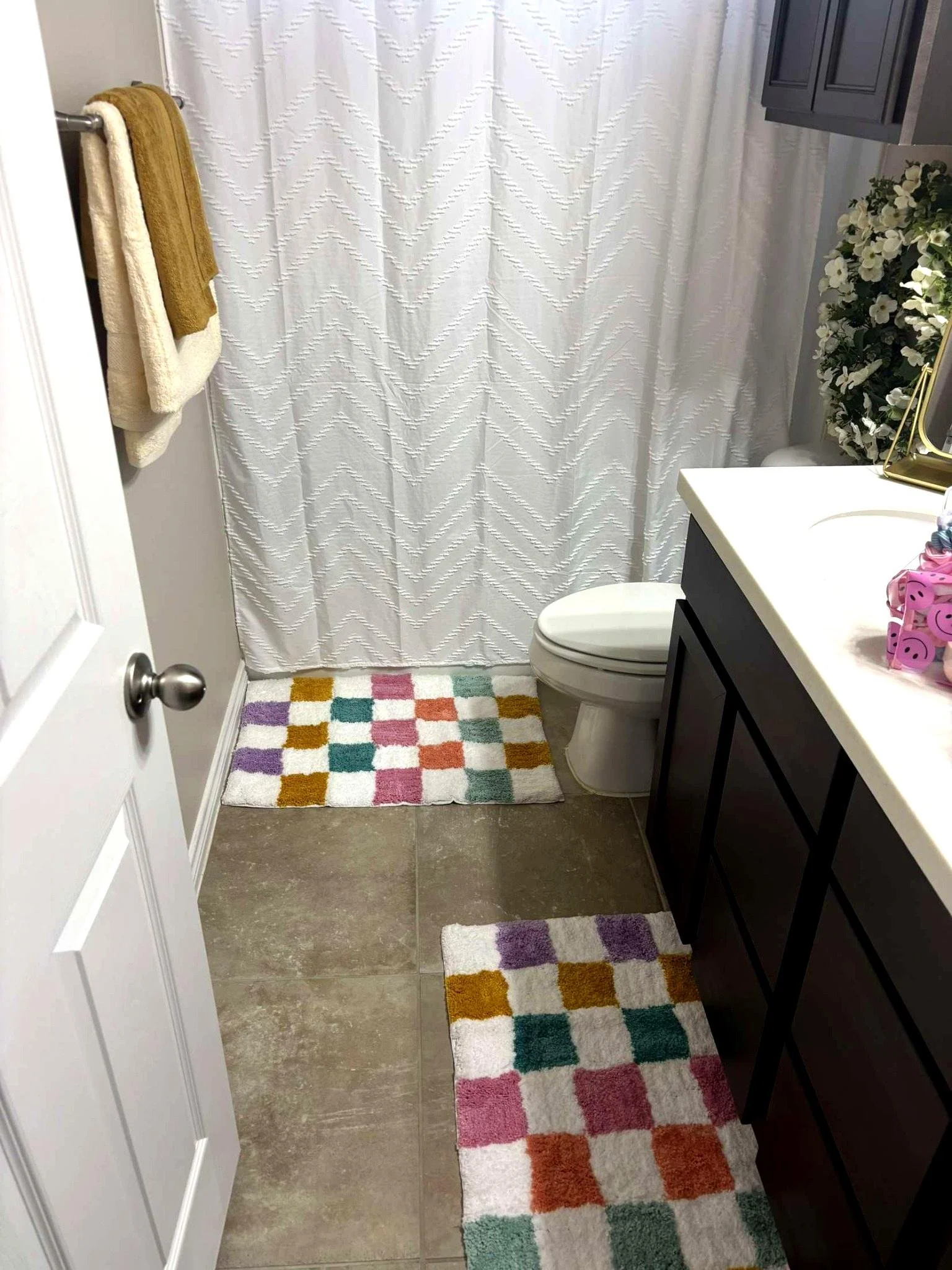 AFTER-GIRLS BATHROOM 1_ENHANCED.jpg