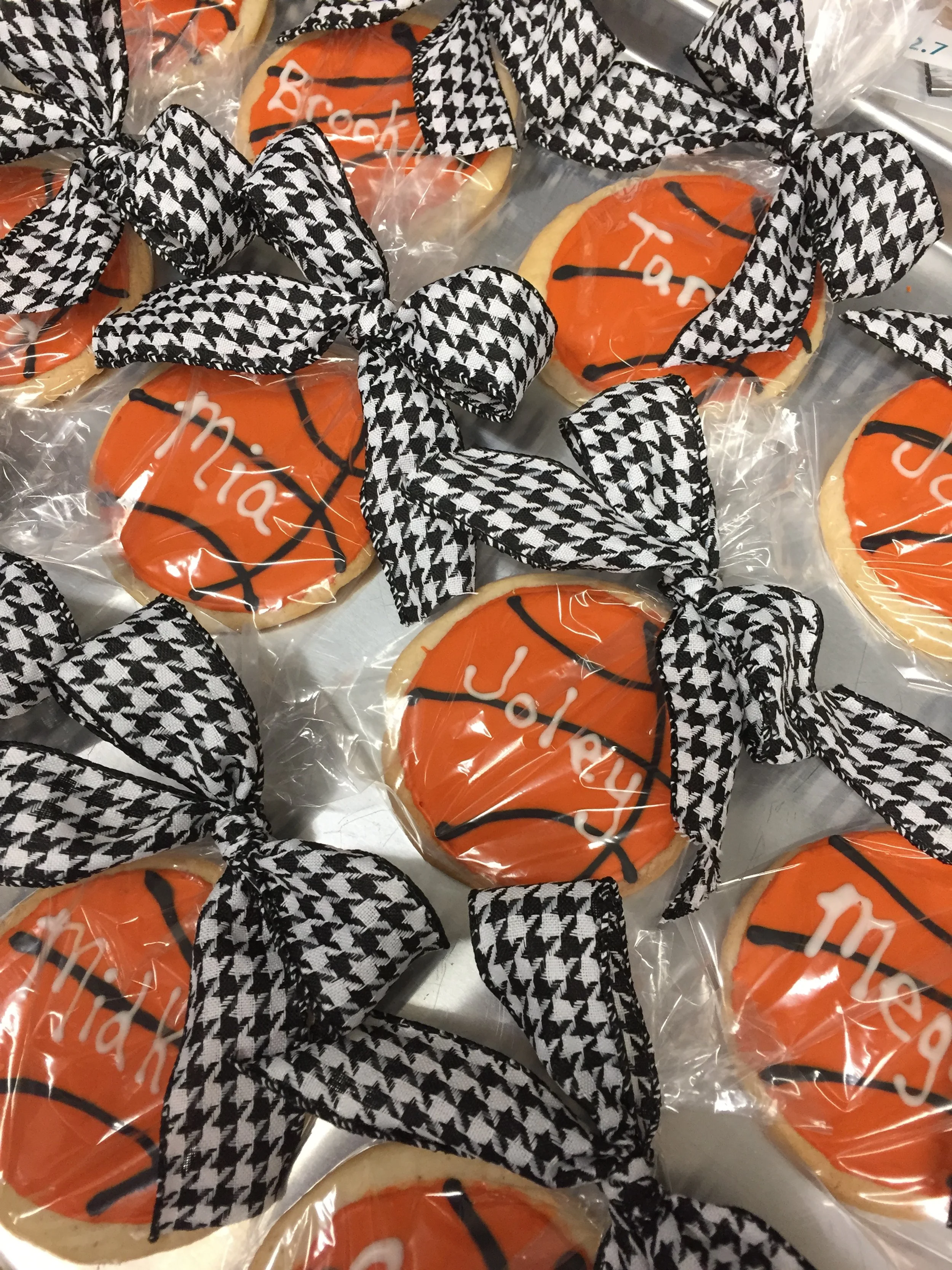 catering color flow cookies IMG-5098.JPG