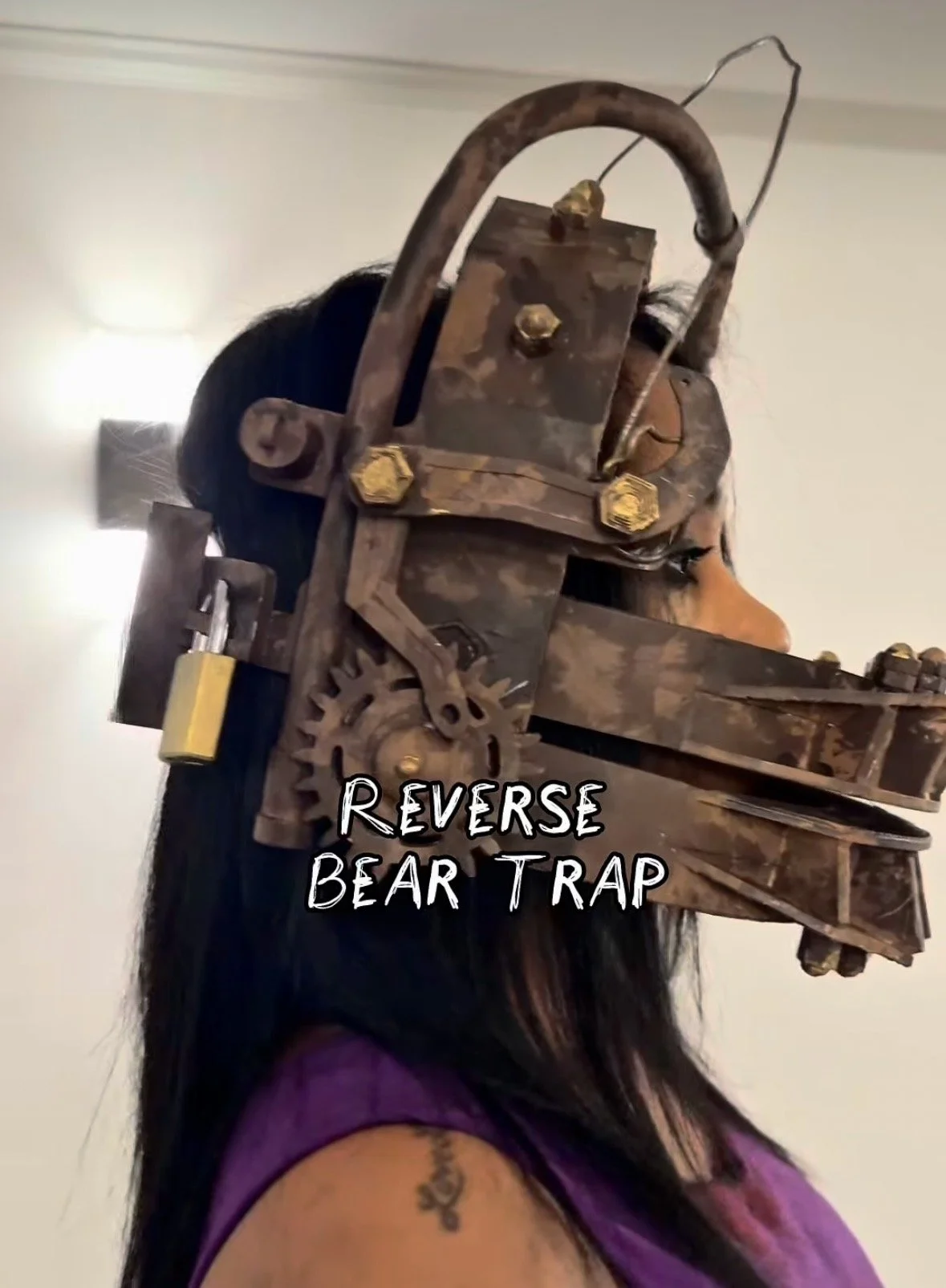 SAW: Reverse Bear Trap