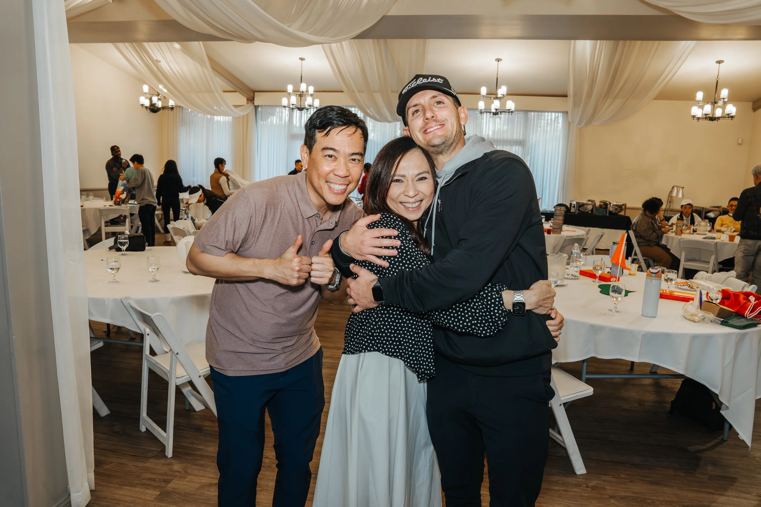 Zack & Tanner's Thir-Tee_Francis Ray-004.jpg