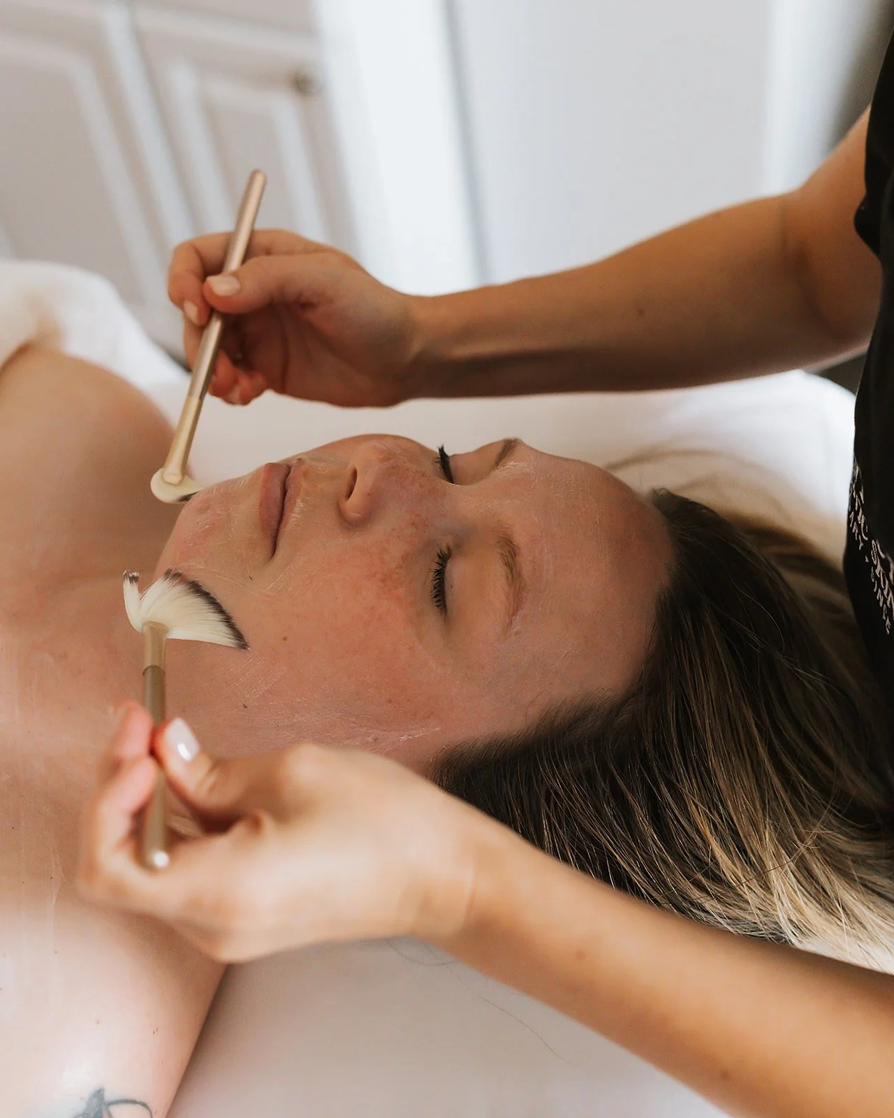 Fabella Branding 2025-2325.jpg