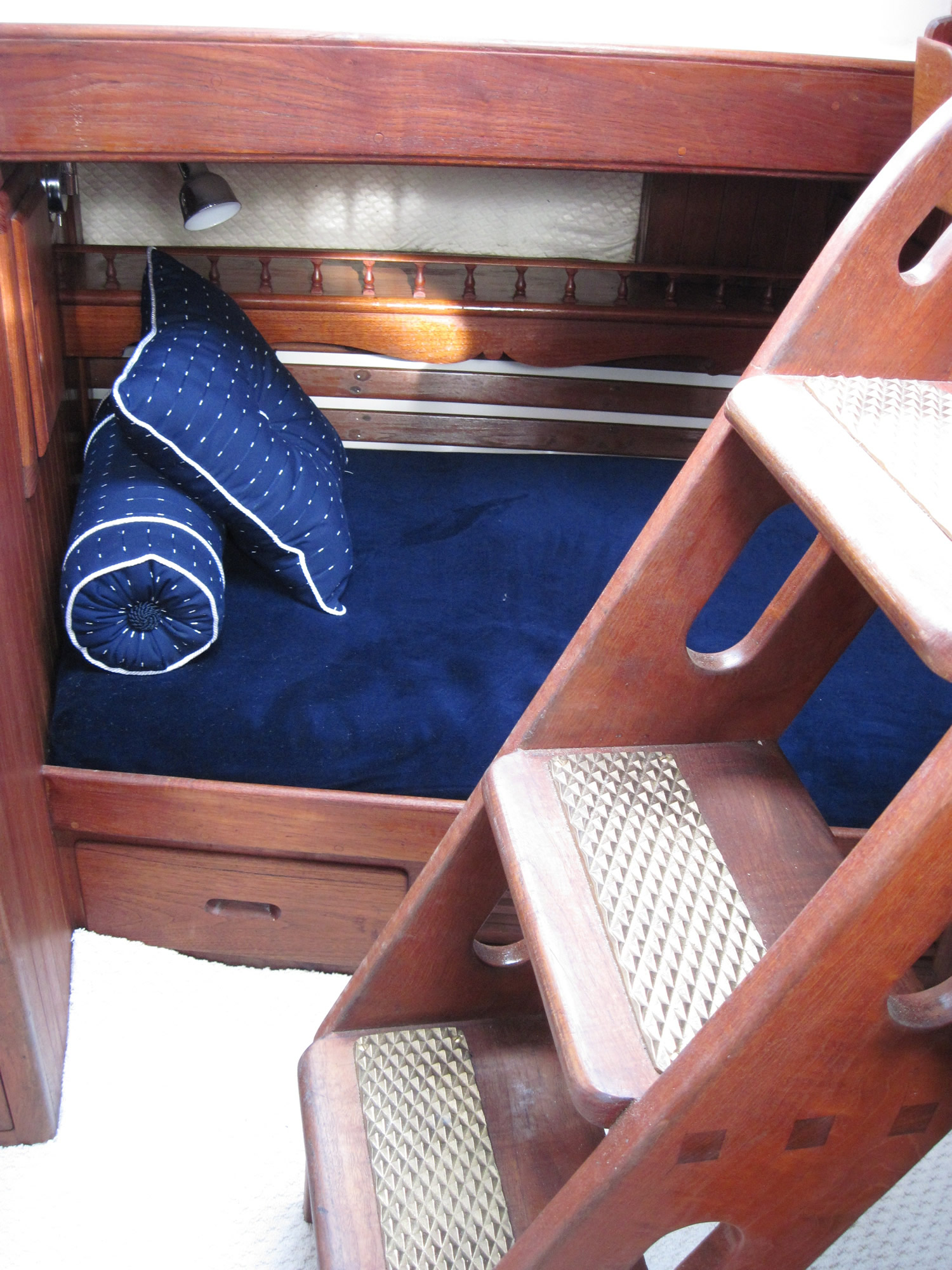 sea-cloud-yacht restoration-after-bunk2.jpg