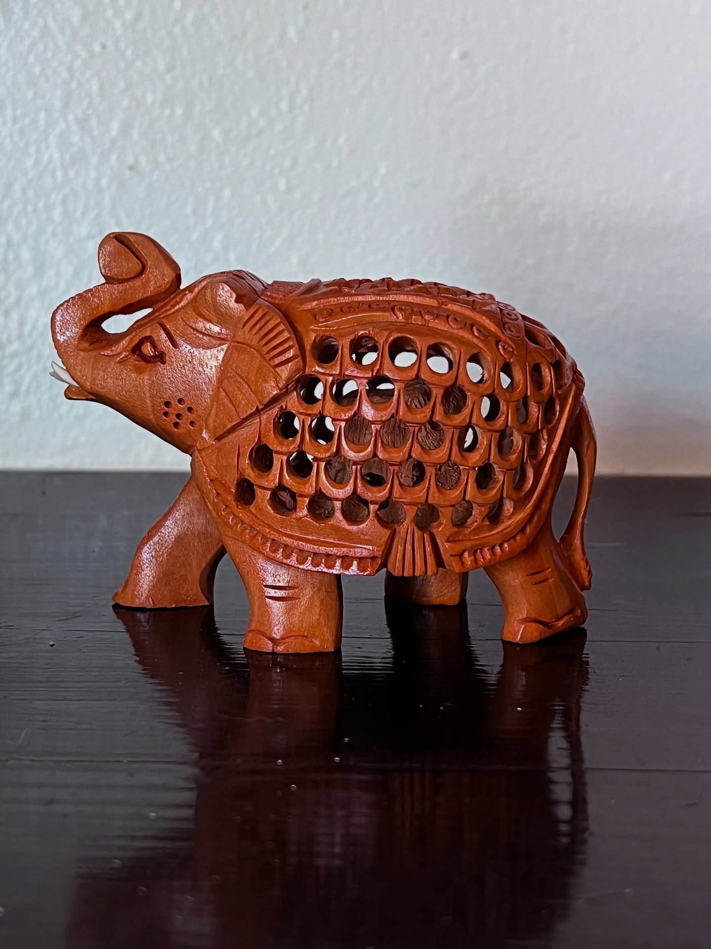 🧡 An unforgettable gift. 🧡
This beautiful, hand-carved elephant was given to me by a dear birth client and their family, who are originally from India. I was immediately struck by its artistry and then deeply moved when I noticed the baby elephant 