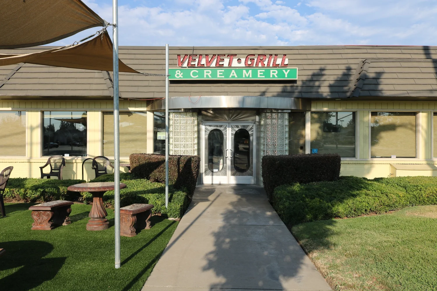 Velvet Grill & Creamery