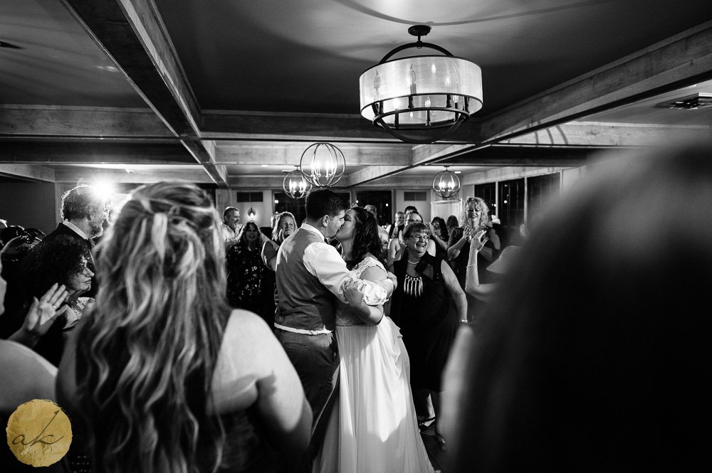 The Key To A Great Harrisburg Wedding? Hire A Great DJ!