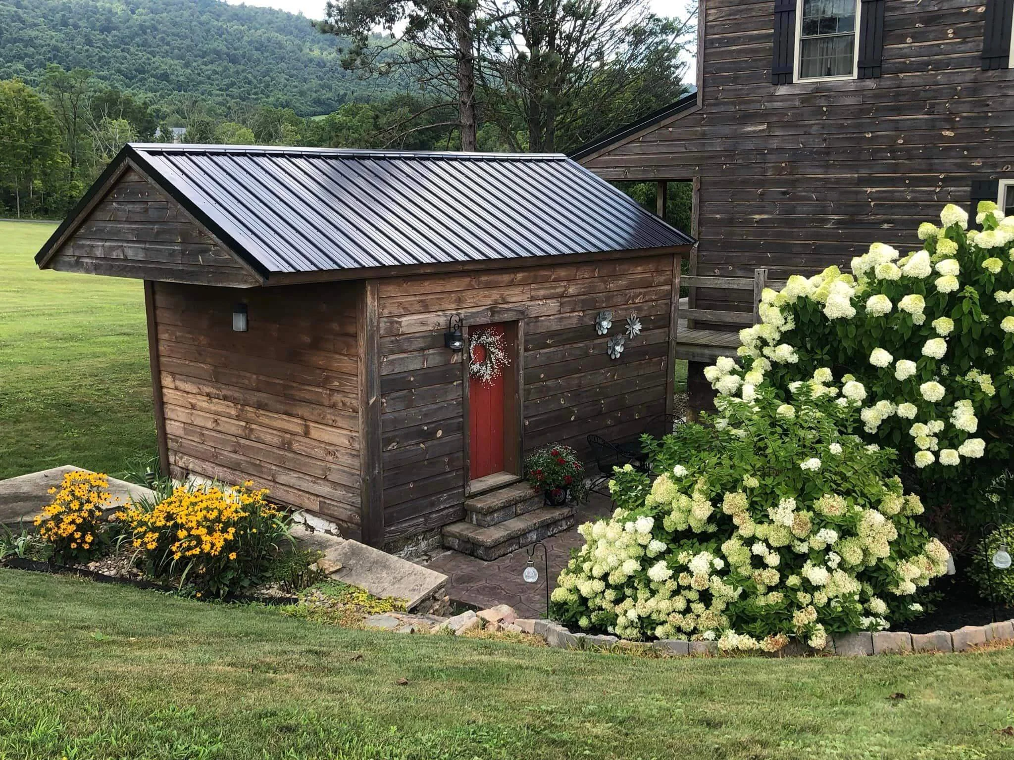 Spring House Farm Wedding Venue (Spring Run, PA)
