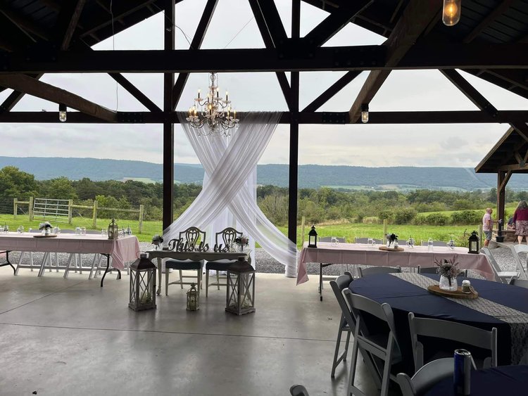 Spring House Farm Wedding Venue (Spring Run, PA)