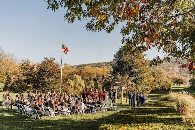 One Barn Farm Wedding Venue | Mifflinburg PA (225 Guests)