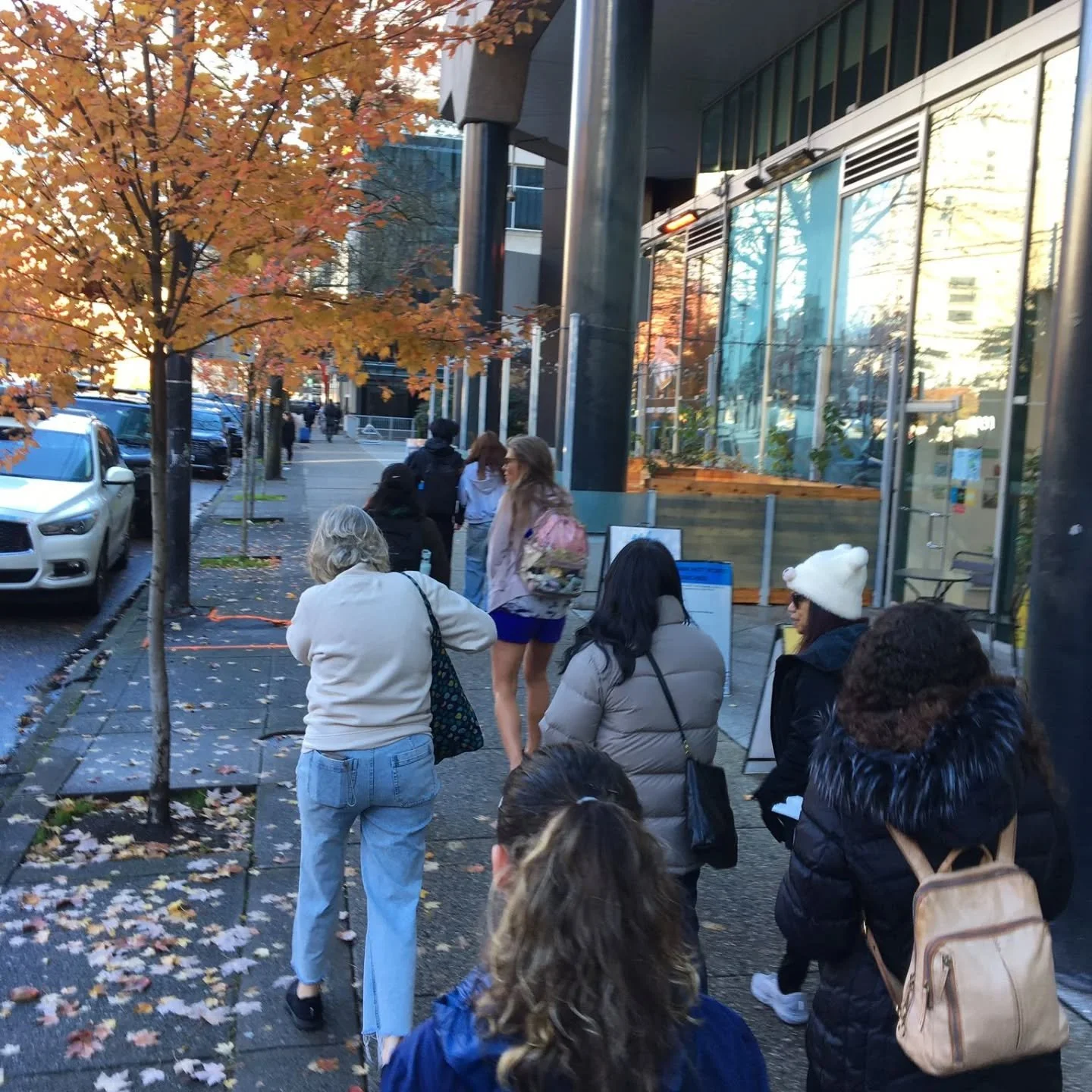 If you missed our mini tours over the weekend, we're organizing a new Croissant Social. It's a chance to meet other foodies, and maybe even add to your Croissant Crew. 
📅 Wednesday, November 12
🕢 7:30pm - 9pm
📍@paulcanada_bc 1164 Robson Street, Va