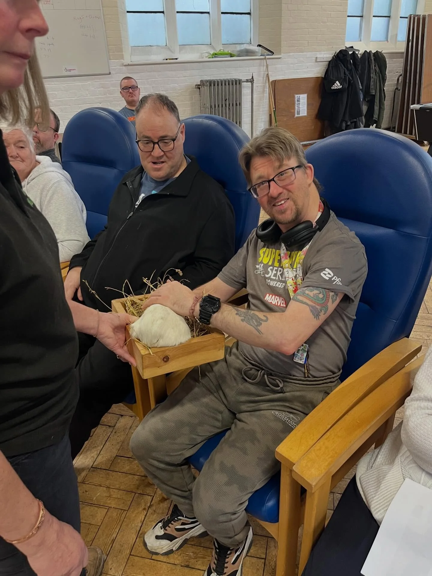 We had a visit from @chloesmobilefarm last week 🐰

#opendoor #opendoorswindon #swindon #swindoncharity #charity