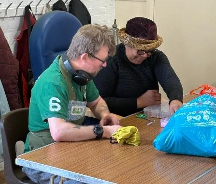 Scott and Georgia making some bead jewellery 💎

#opendoor #opendoorswindon #swindon #swindoncharity #charity