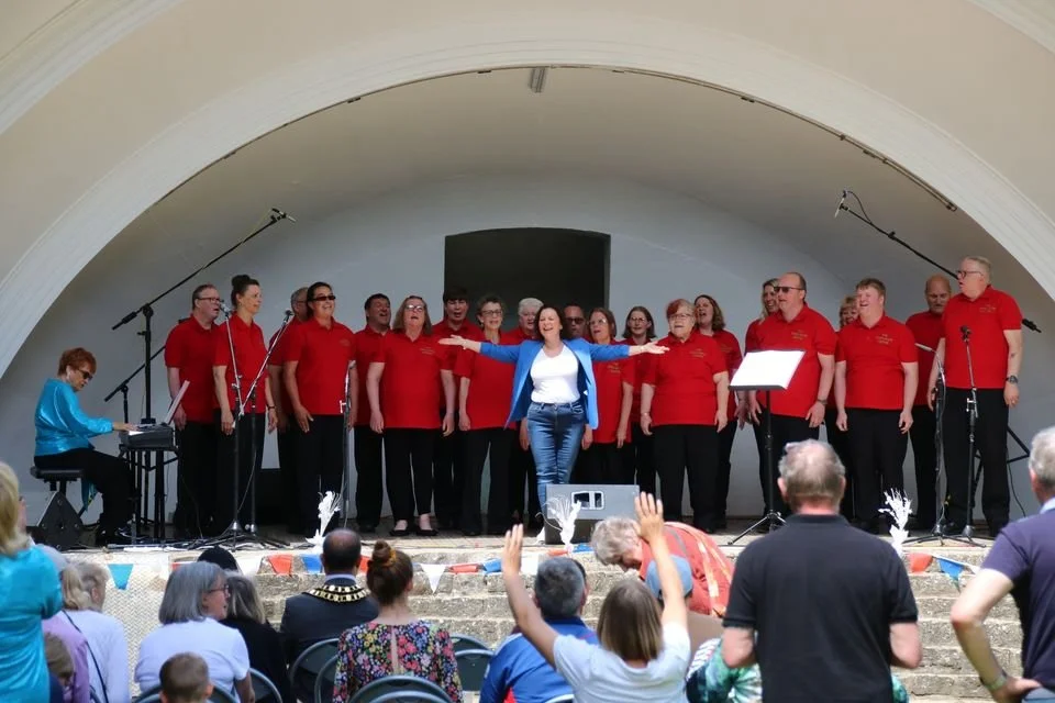 Eva singing bowl.jpg