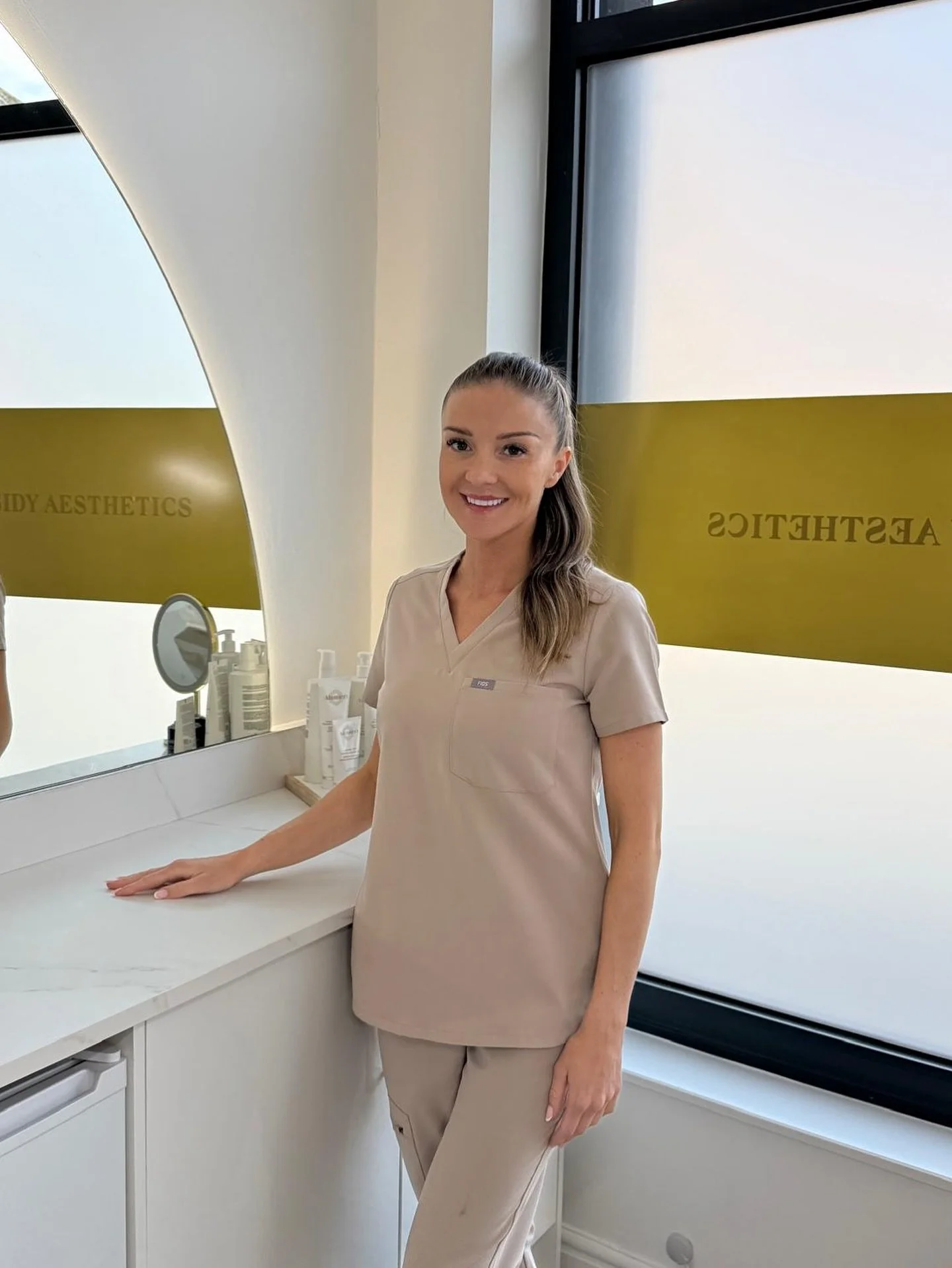 At Courtney Cassidy Aesthetics, safety is always the top priority.
This means ensuring that every treatment is suitable for you, maintaining appropriate timelines between appointments and upholding the highest standards of ethics and honesty. Always 