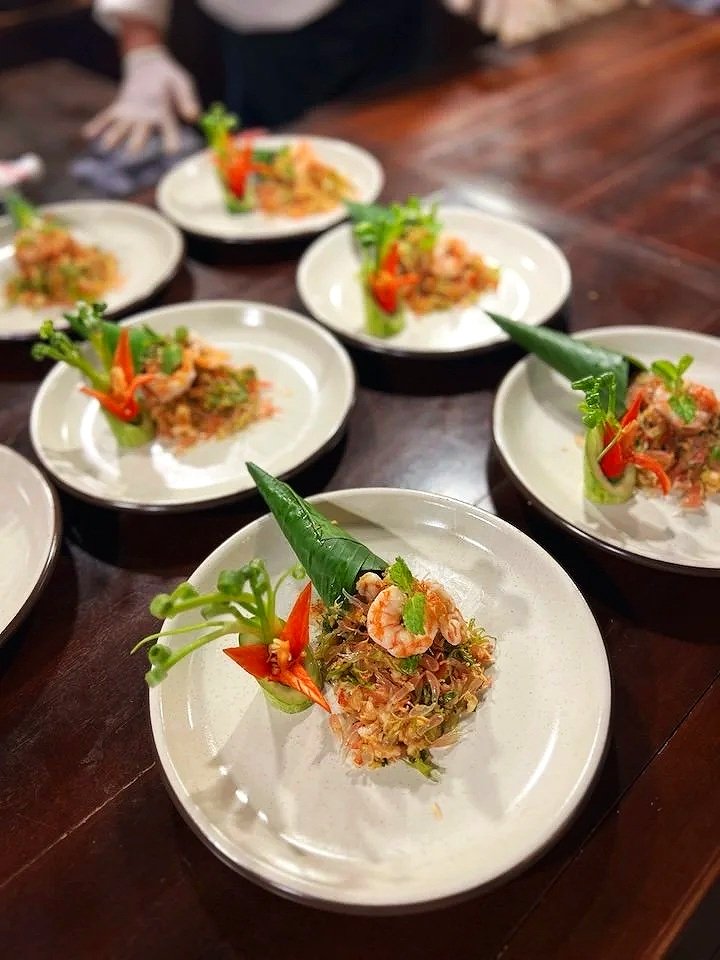 Chef Nak’s seaweed salad, one of her Cambodian dishes served during her private dining experience.