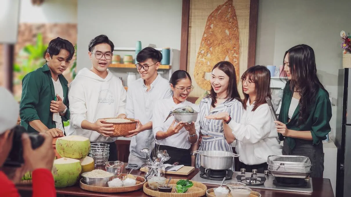 Chef Nak teaching young Cambodians traditional cooking skills