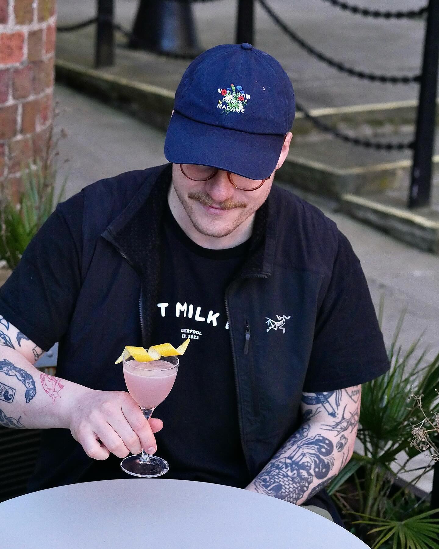 🌱 SPRING HAS SPRUNG BABY 🌼

We&rsquo;ve thrown a spring special on to get us in that summery mood. 

Gin
Cocchi Rosa
Watermelon Syrup
Lemon

Available all day
&pound;7 each or two for &pound;12

Here til midnight

🌸🥛🏨