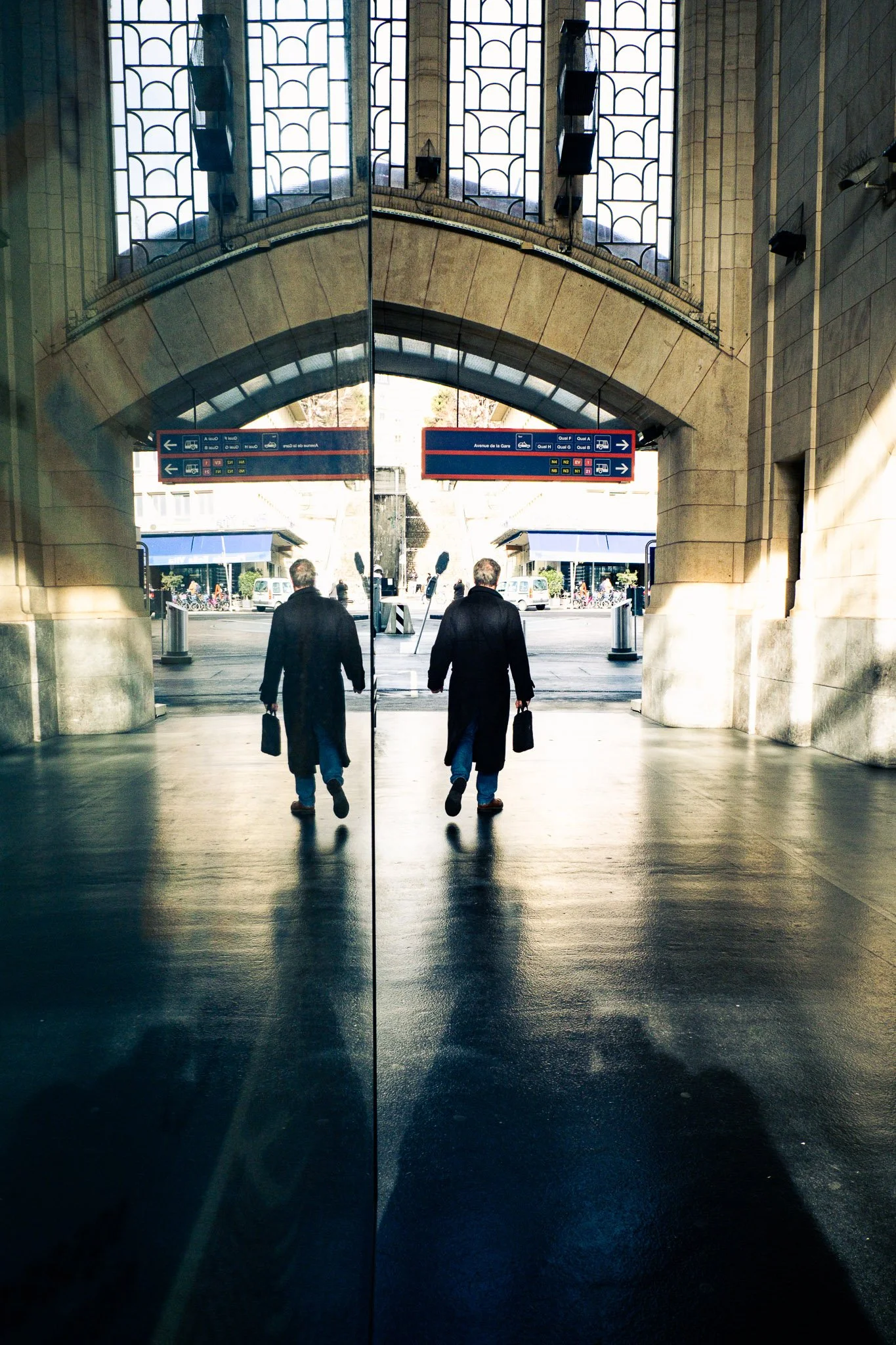 Gare Cff train street photo luthor-11.jpg
