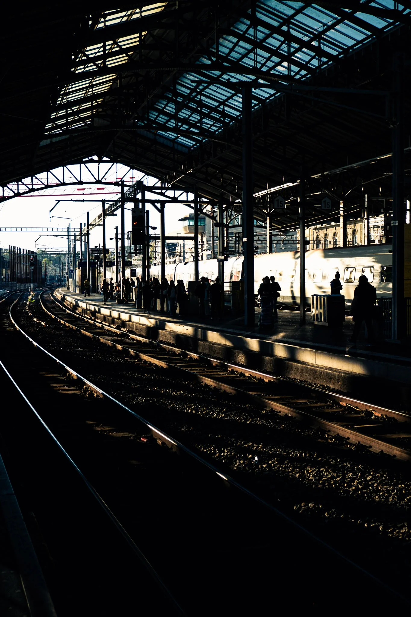 Gare Cff train street photo luthor-36.jpg