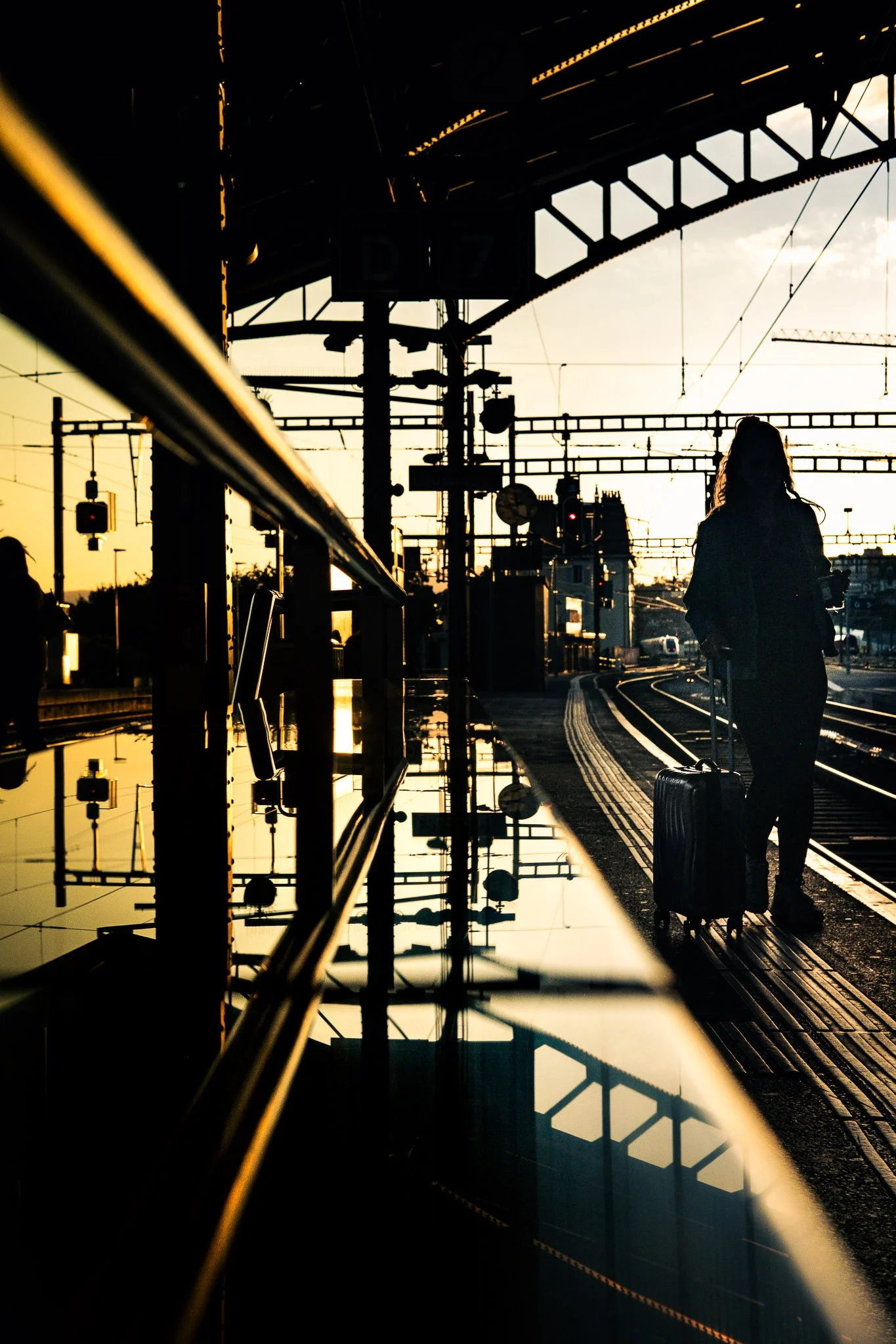 Gare Cff train street photo luthor-2.jpg
