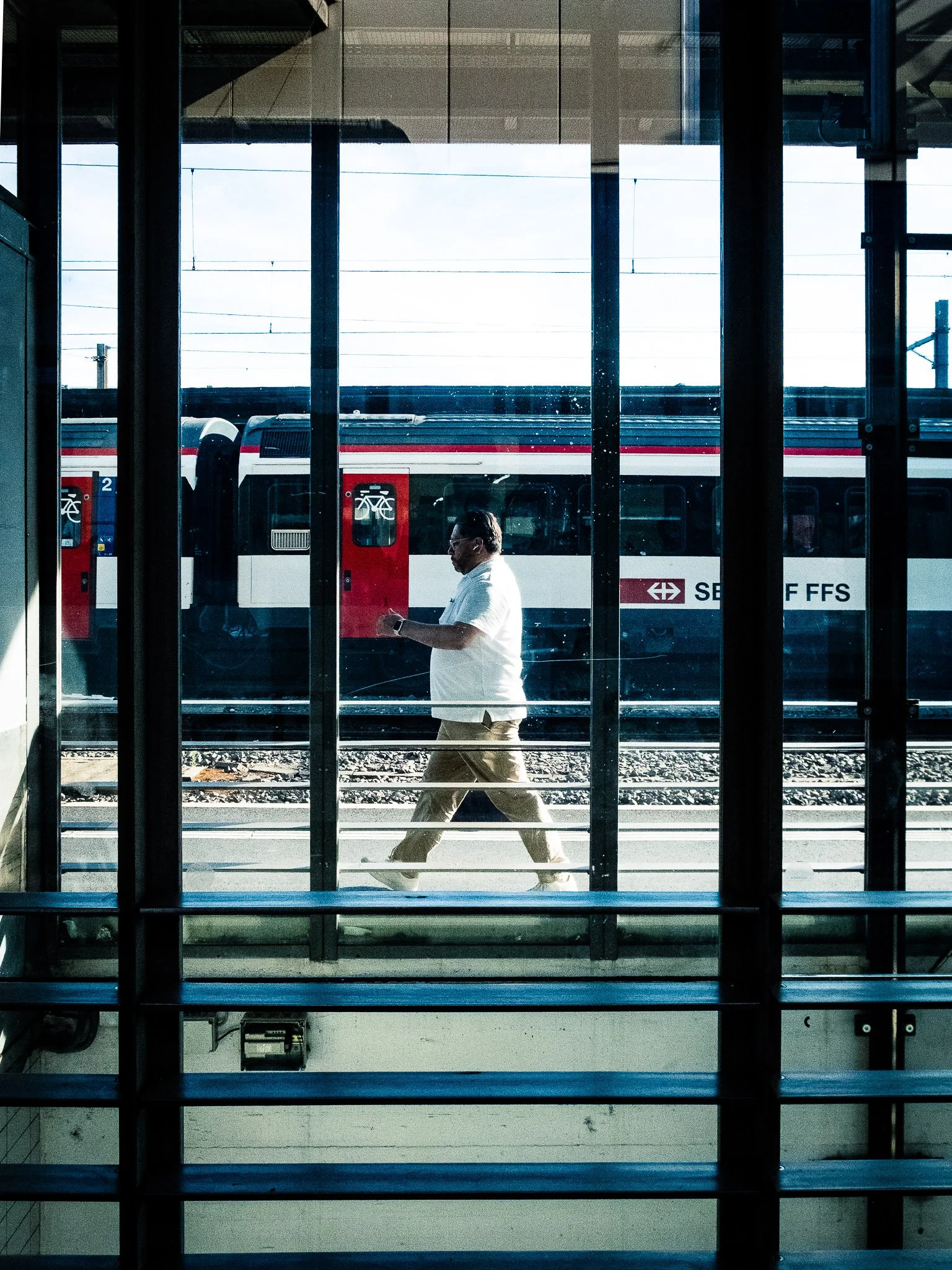Gare Cff train street photo luthor-34.jpg