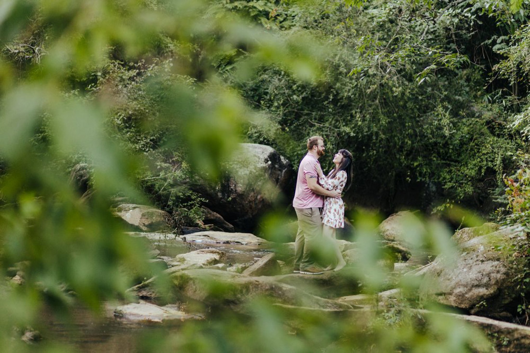 5 of the best places to take engagment photos in Greenville, SC | Falls Park-10.jpg