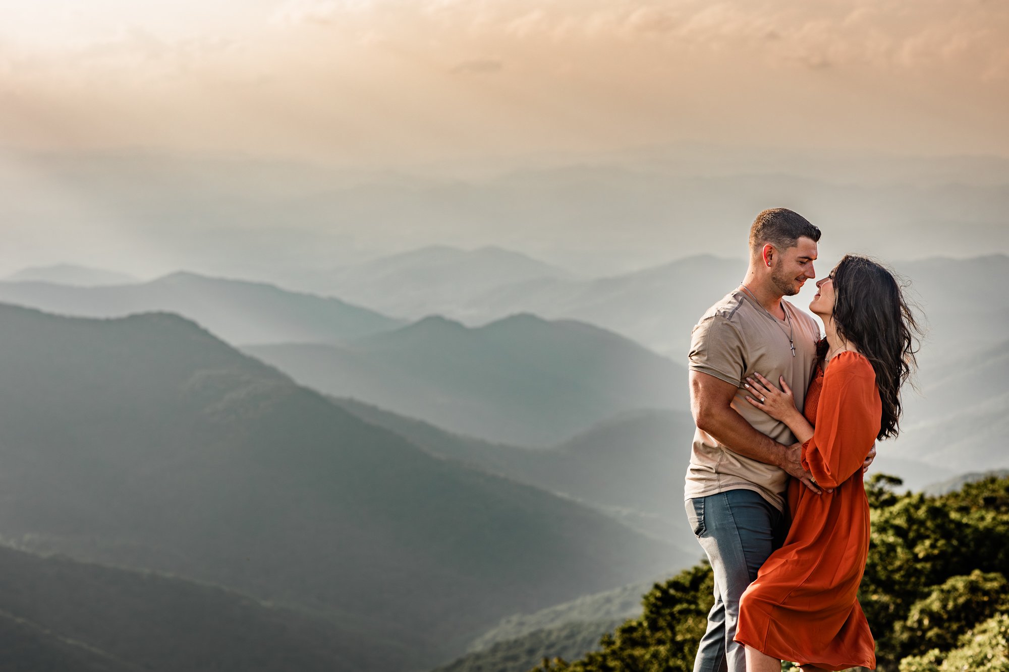 craggy gardens engagement session-12.jpg