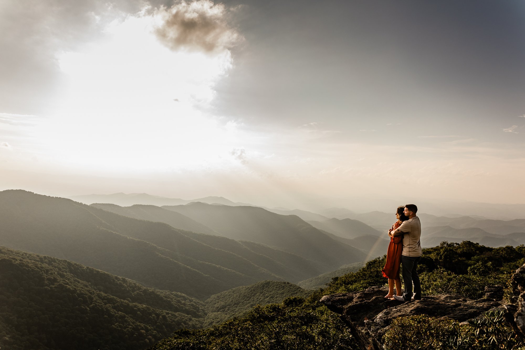 craggy gardens engagement session-13.jpg