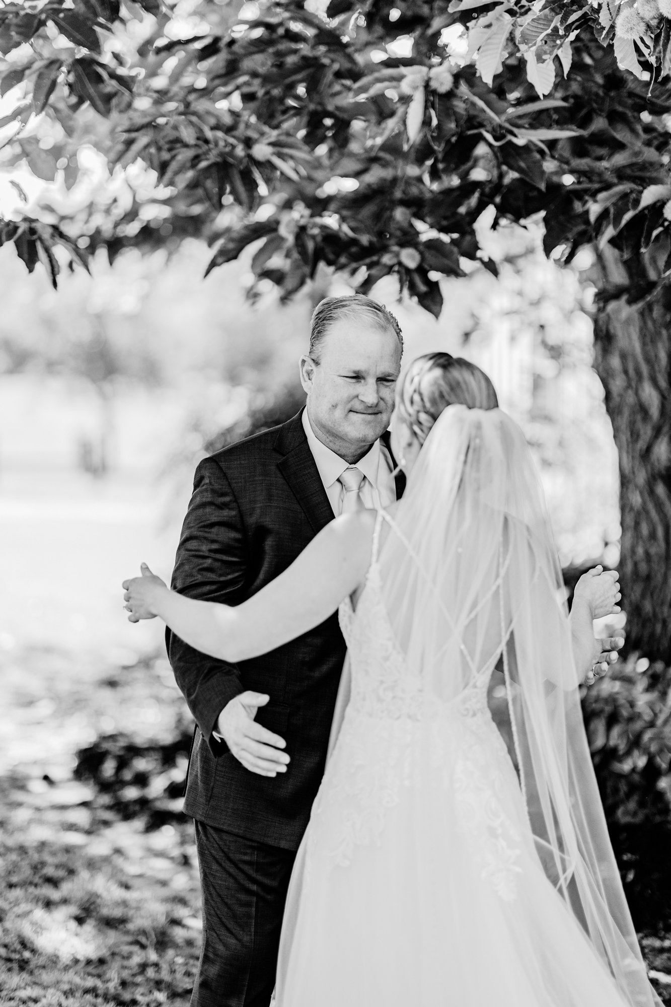 Greenville Sc Weding Day Timeline - first look with dad-1.jpg