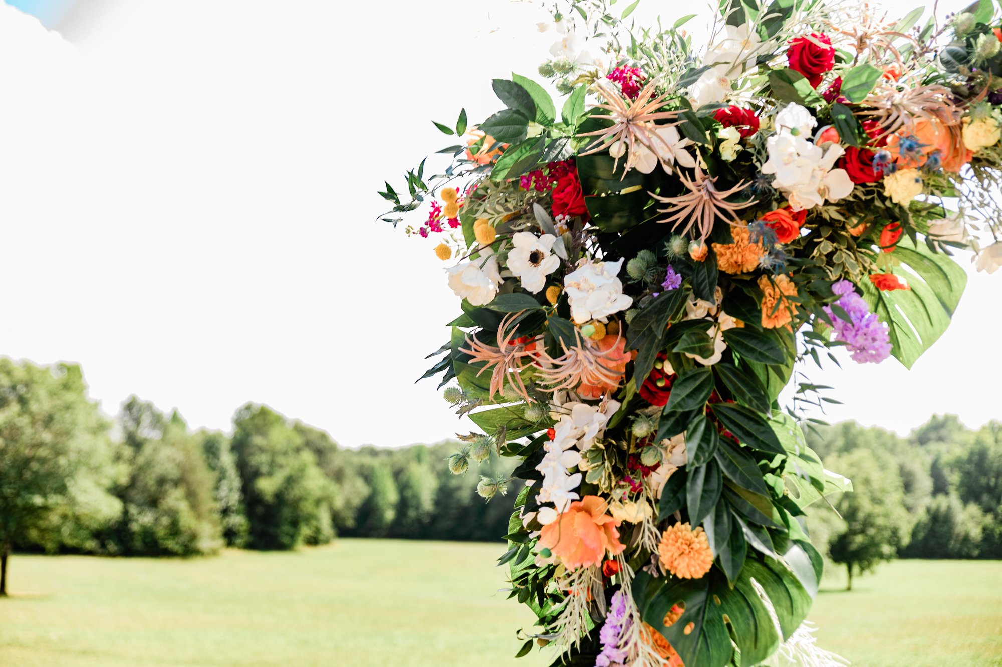 the ultimate guide to south carolina weddings - florals-8.jpg