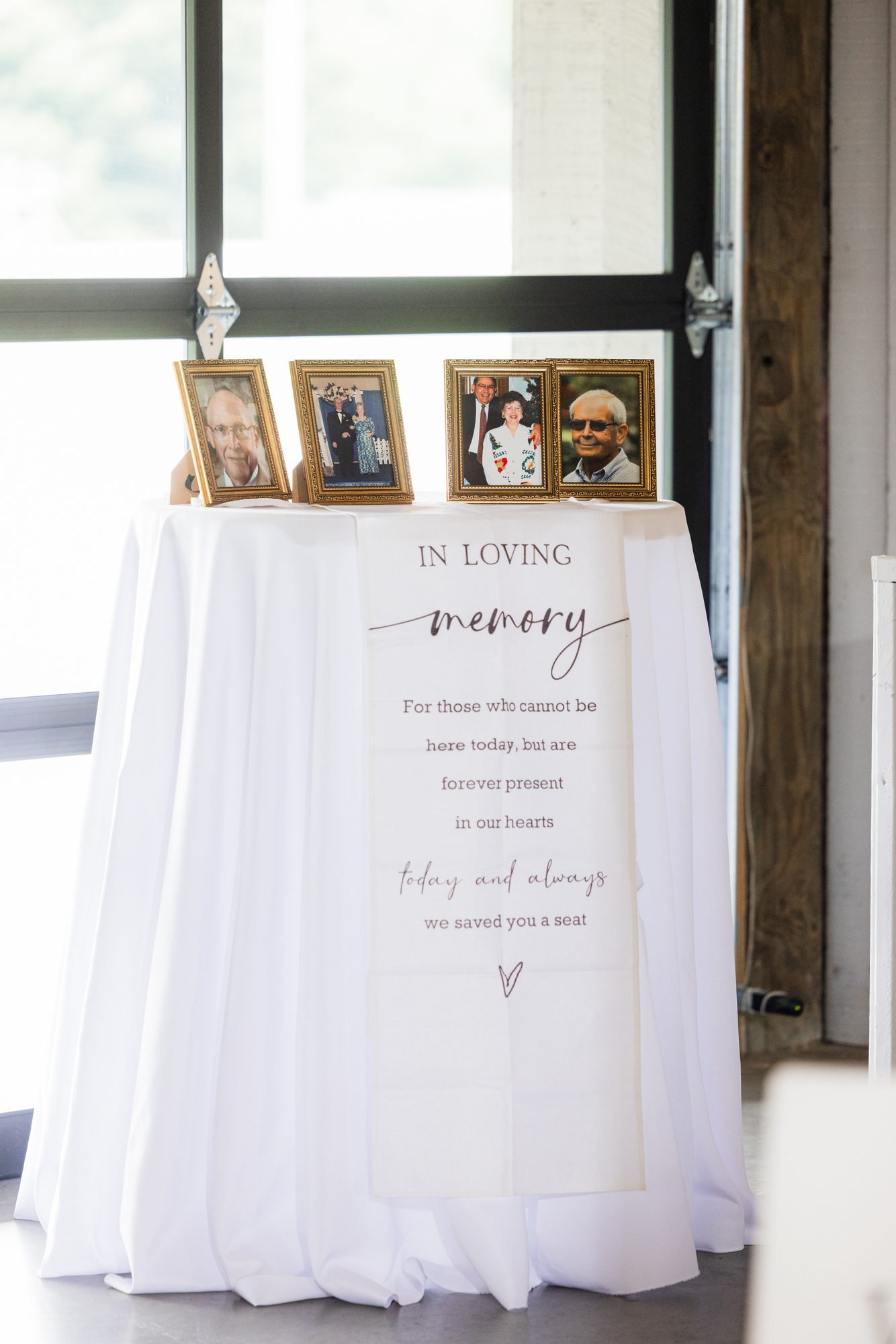 greenbrier-farms-wedding-easley-sc-12-in-loving-memory-table.jpg