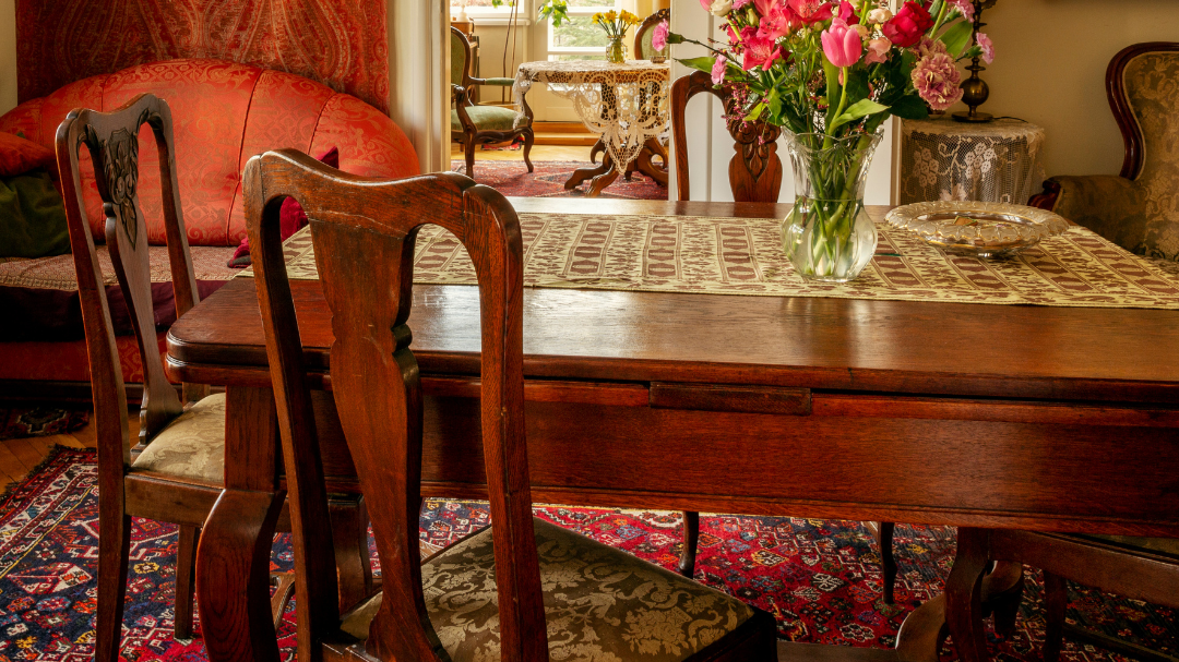 Antiques & Heirlooms
