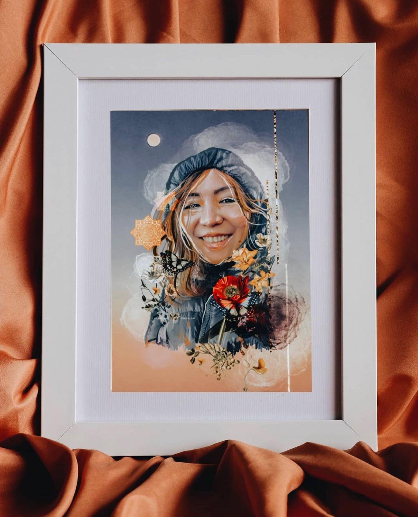 my momma is in bloom ✨🌸🌺

resharing this lovely photo illustration I created and then printed by @papeldeletra.s for Mother&rsquo;s Day last year!

&mdash;
My mom is a mom of 6 children&mdash; it's still crazy to me how she delivered all of us by n