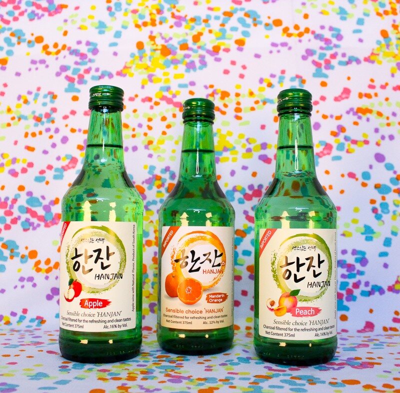 apple, mandarin or peach? 🤔  comment your favorite! 🍎, 🍊 or 🍑 

find Han Jan at our retailers (link in bio) ✨

#sojutime #flavoredsoju #weloveamazing #supplierlove