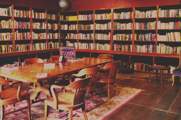Library — Memory Den Vintage Mall