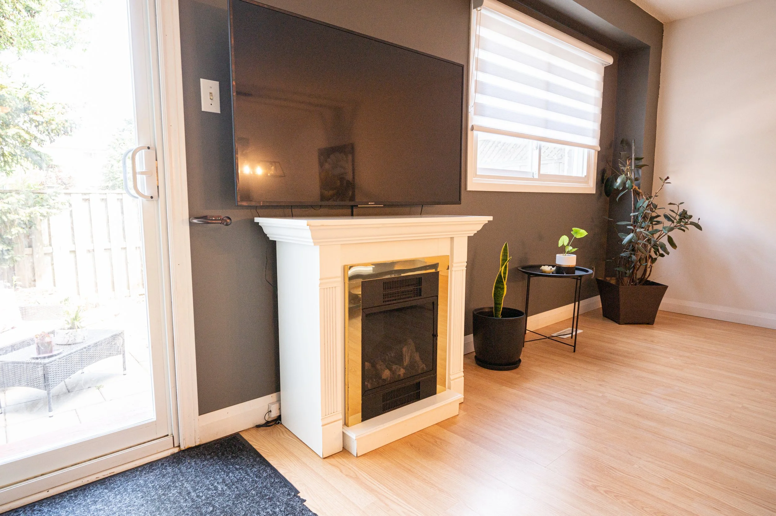 711 Osgoode Dr High Res Pic13.jpg