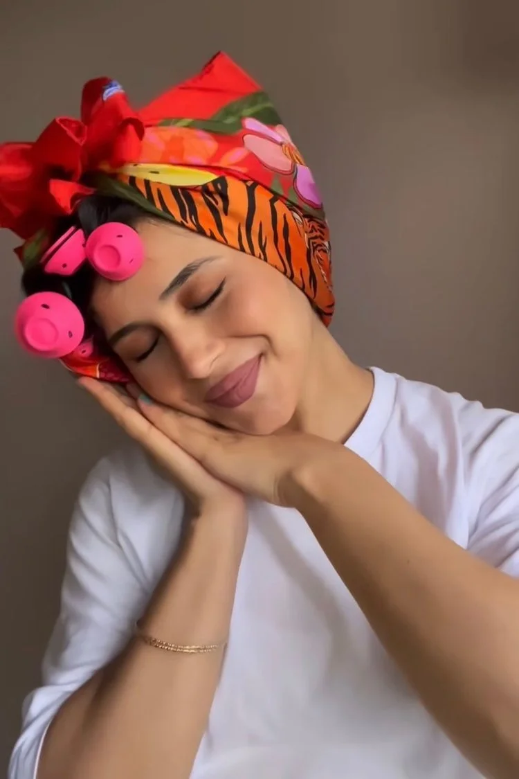 Effortless Beauty | Heatless Curls