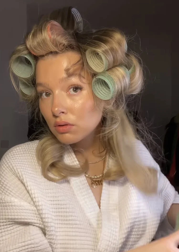 Beauty Rewind | 90's Blowout 